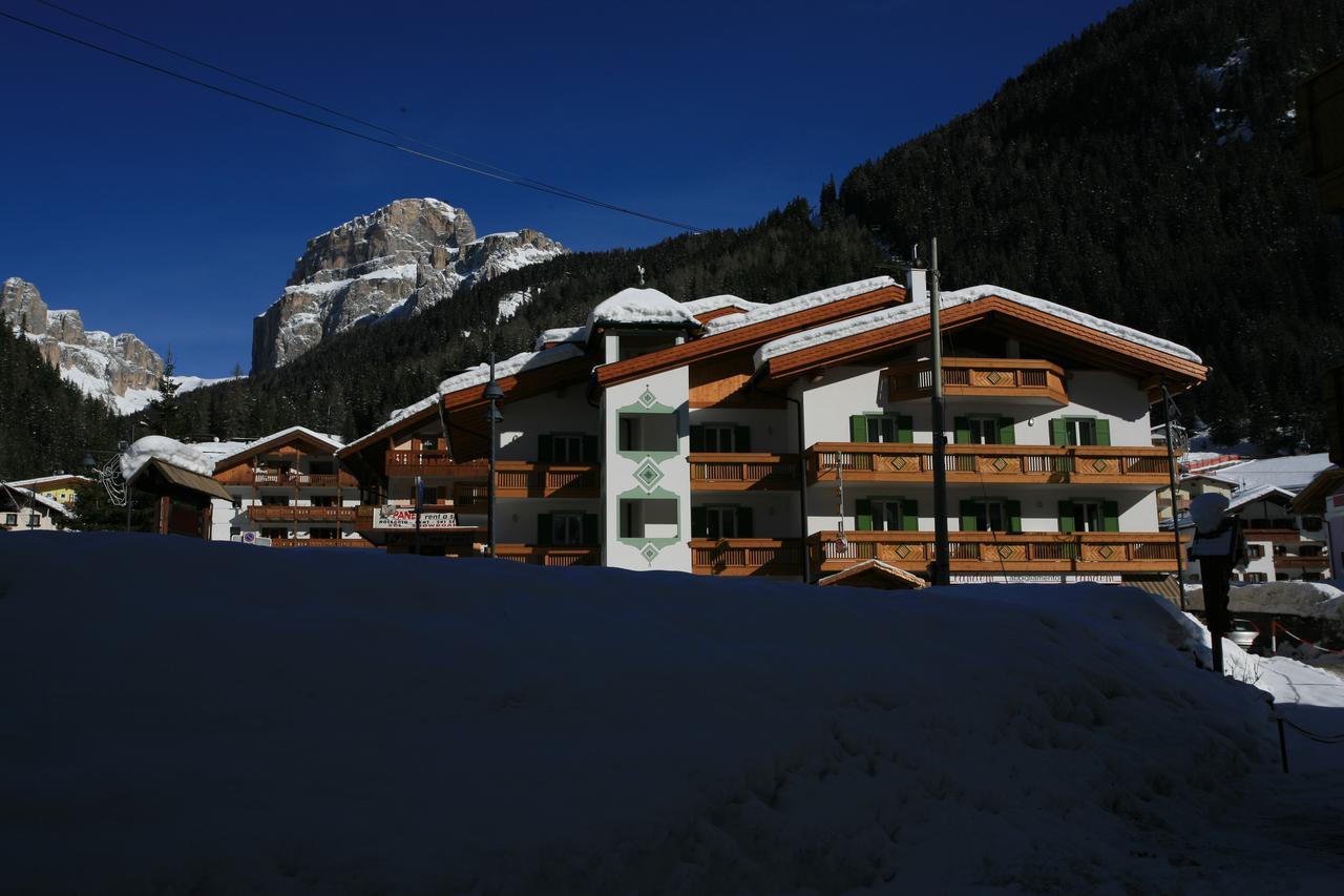 Garni Eden Hotel Canazei Bagian luar foto